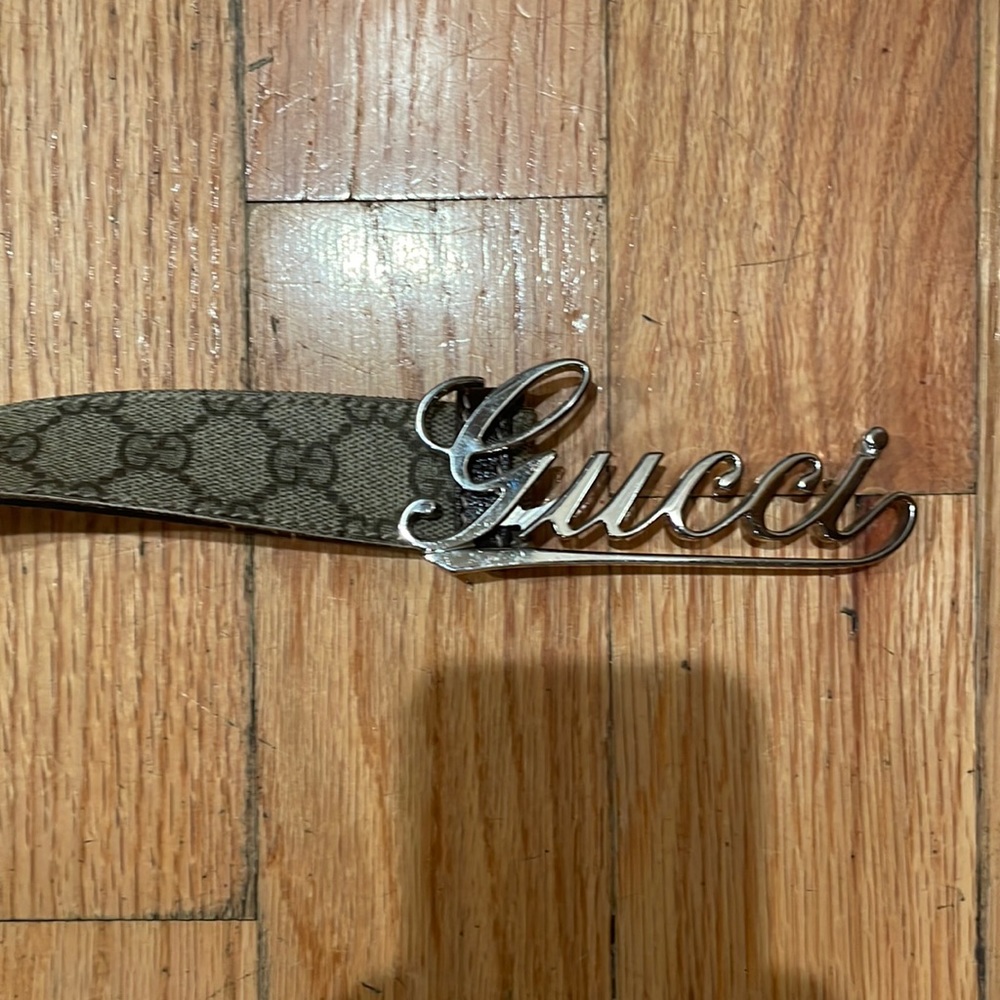 Gucci belt